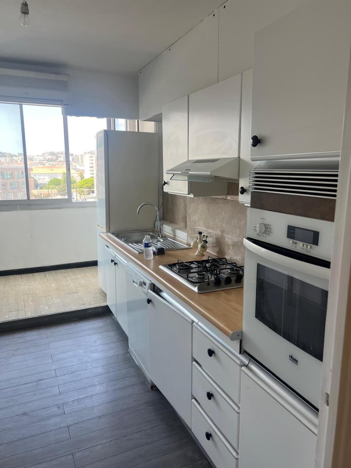 Appartement 2 Chambre Et Grand Sejour 100M2 A 5 Min Du Stade Velodrome マルセイユ エクステリア 写真